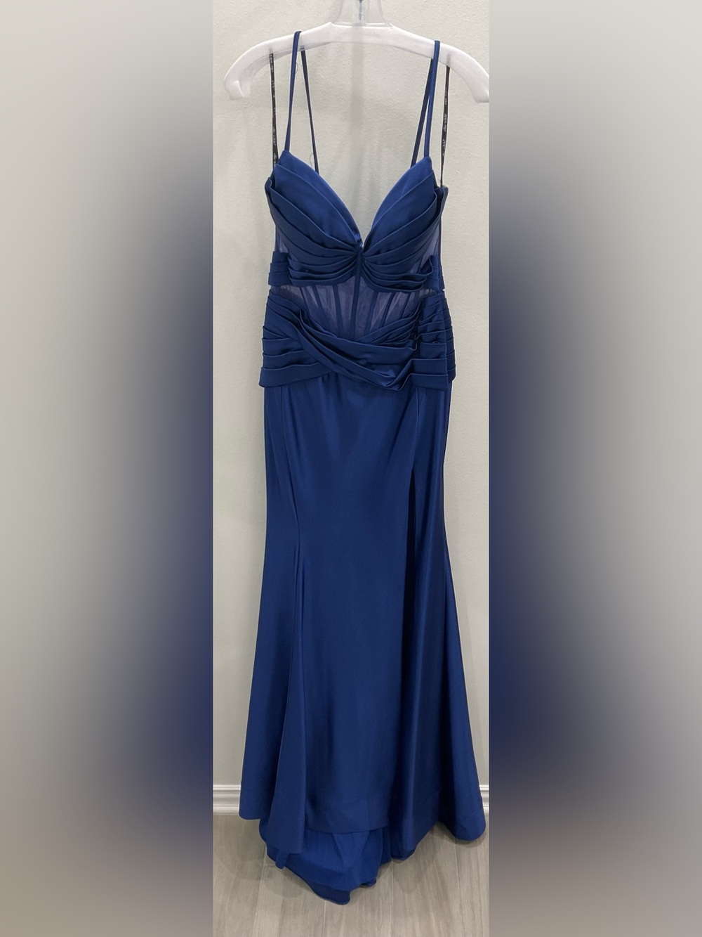 💙 Ellie Wilde Royal Blue Corset Mermaid Gown Sz 10!